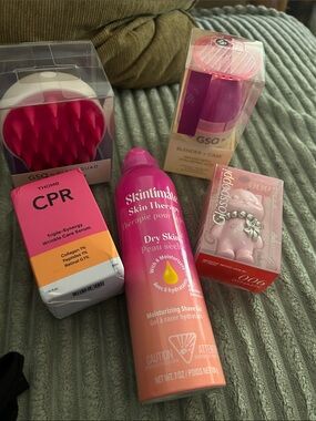 Moisturizing Shave Gel for Dry Skin - Pink